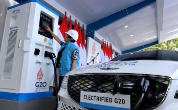 Charging Ultra-Fast EV