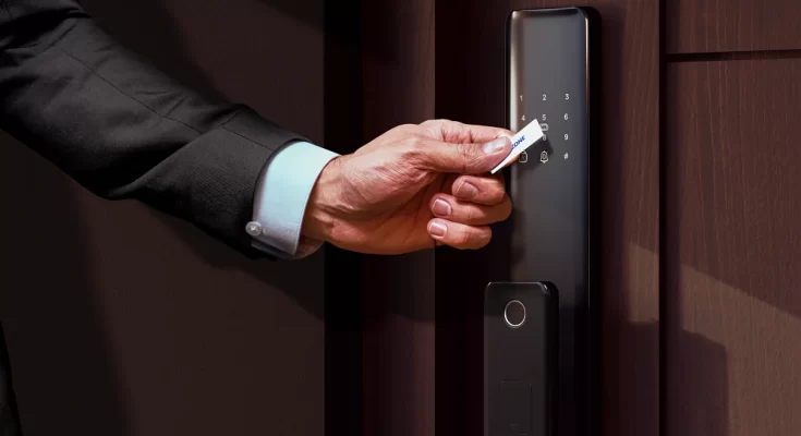 Smart Door Lock