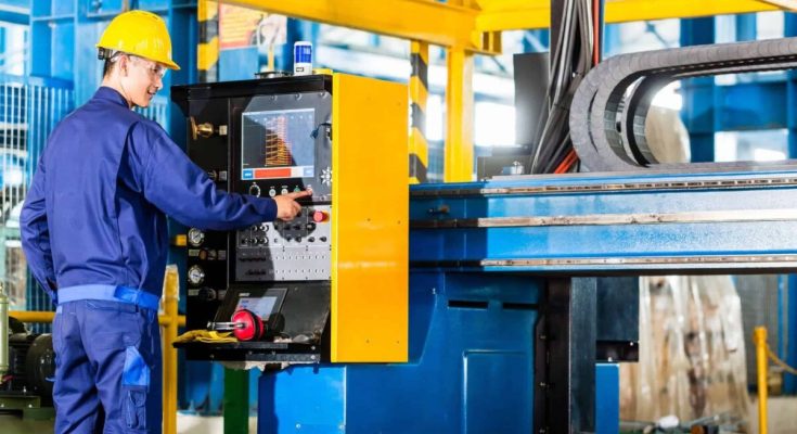 Otomasi Industri di Sektor Pertanian: Memanfaatkan Teknologi untuk Hasil yang Lebih Baik