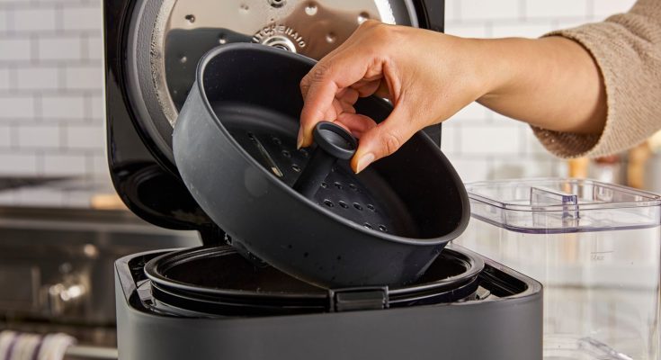 Rice Steamer: Fungsi, Kelebihan, dan Cara Penggunaan yang Benar